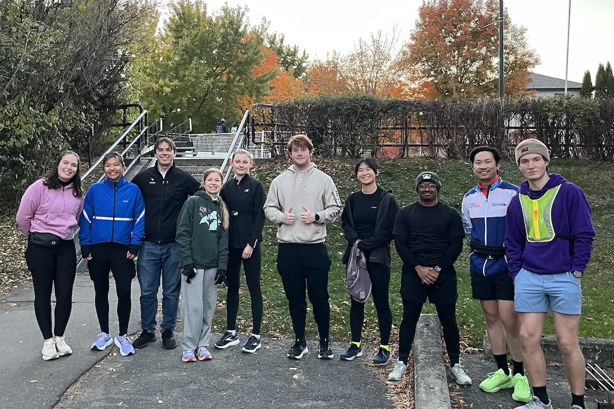 Studerende samlet for at løbe socialrun